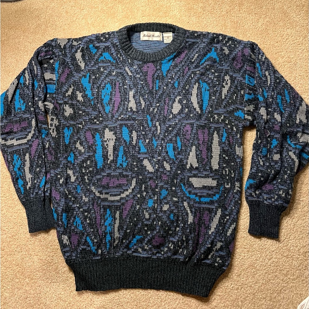 Colorful knit XL crew neck sweater